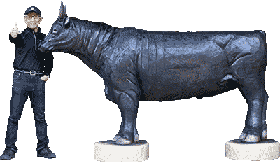 牛彫刻